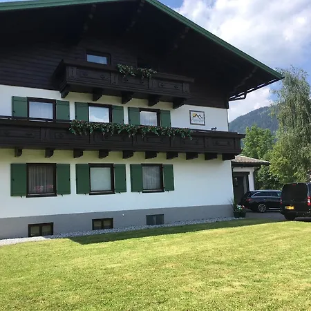 Bed & Breakfast Alpenzeit 3*